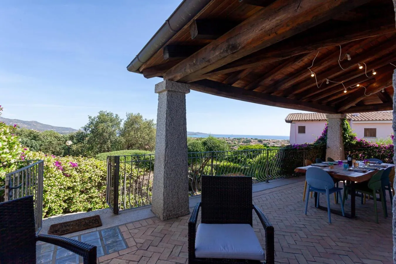 Luxury Seaview Villa - Villa Marinella San Teodoro  İtalya